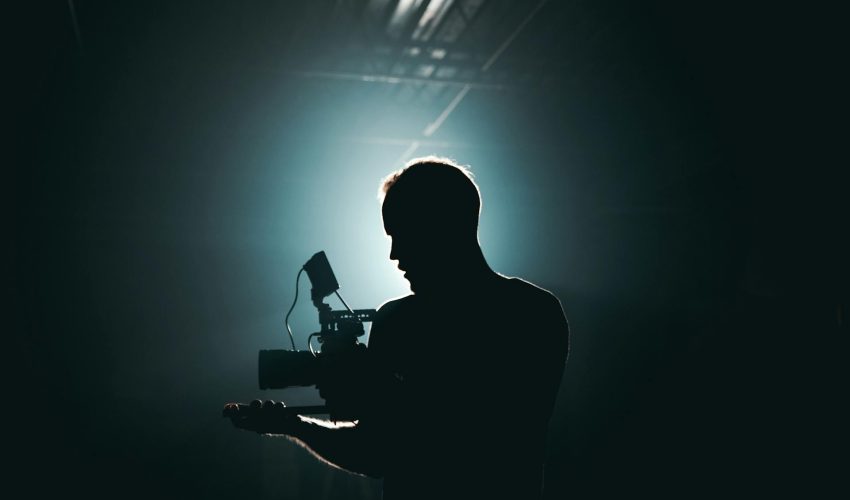 pexels-kyleloftusstudios-3379934